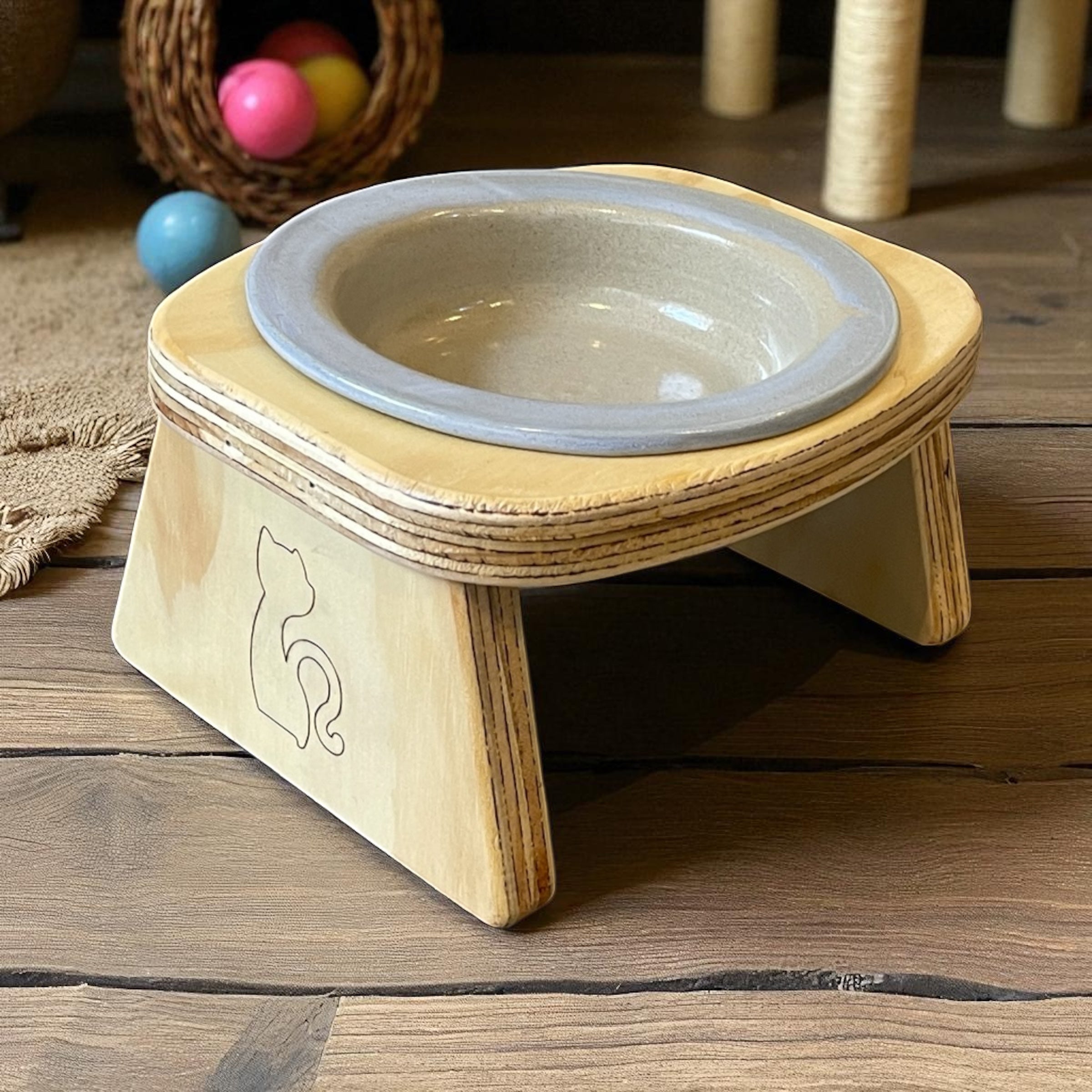 Comedero Elevado para Gato